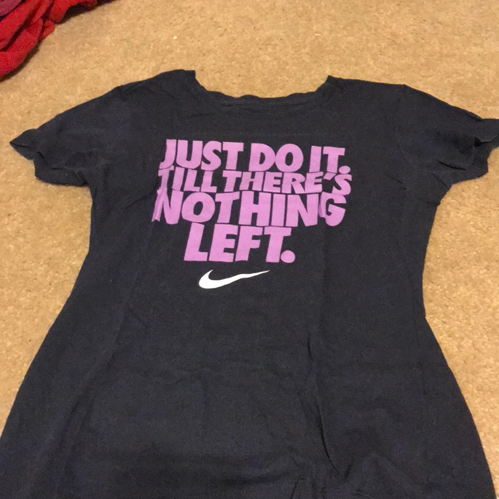 Nike tee